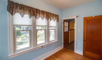 301 E 7th St, Alton, IL 62002