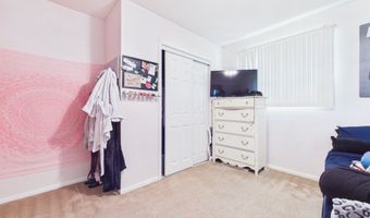 2400 Anthony Dr, Anderson, IN 46012