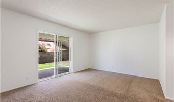 308 Retreat Ct, Fallbrook, CA 92028