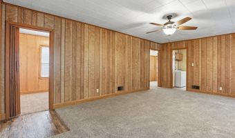 2935 NE Walnut Rd, Avondale, MO 64117