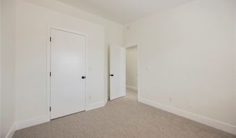 2621 Adelante Ave 102, Las Vegas, NV 89106