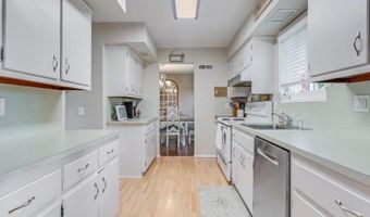 13 Manor Dr, Andover, NJ 07860