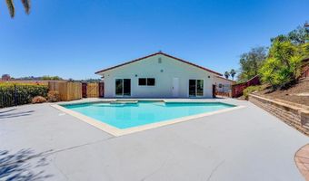 10236 Lake Meadow Ln, Escondido, CA 92026