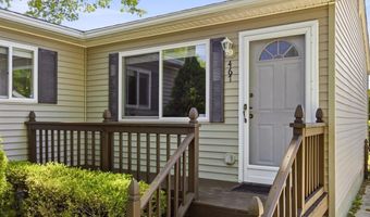 467 Dixie Blvd, Algonac, MI 48001