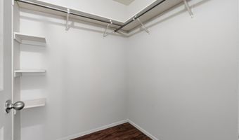 8604 VILLAGE Way 04/8604F, Alexandria, VA 22309