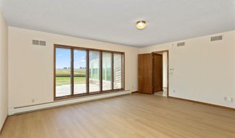 29296 L Ave, Adel, IA 50003