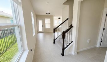 4083 FEATHER TREE Dr, Apopka, FL 32712