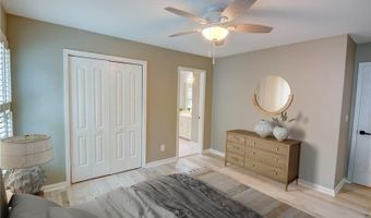 5196 Staverly Ln, Peachtree Corners, GA 30092