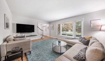 2375 Dundee Dr, Ann Arbor, MI 48103