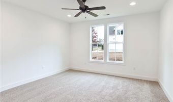 1300 HUNTERS HILL Ln, Auburn, AL 36830