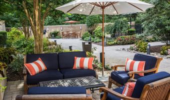 5 PARK Pl 215, Annapolis, MD 21401