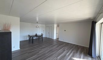 6011 EMERSON St 402, Bladensburg, MD 20710