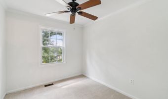 4906 VAN WALBEEK Pl, Annandale, VA 22003