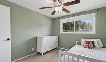 20565 SW FLORENCE St, Beaverton, OR 97078