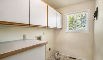 64507 McGrath Rd, Bend, OR 97701