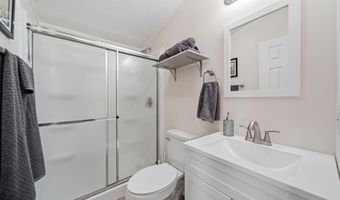 80 Sterling, Adrian, MI 49221