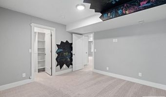 6147 Beacon Ln, Chubbuck, ID 83202