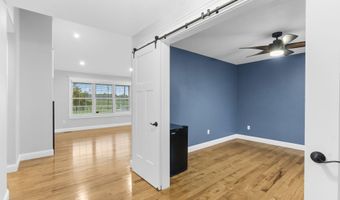 1101 Highland Dr, Aurora, MO 65605