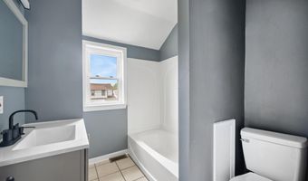 37 2ND Ave, Claymont, DE 19703