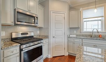 768 Sterling Dr, Boiling Springs, SC 29316