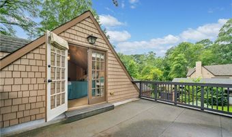 41 Clarendon Ave, Avondale Estates, GA 30002