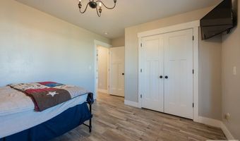1261 N Trappers Rdg, Ammon, ID 83401