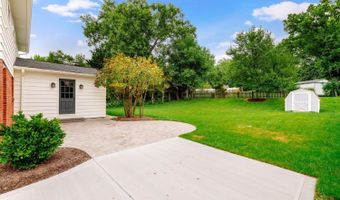 5604 Antoninus Dr, Cincinnati, OH 45238