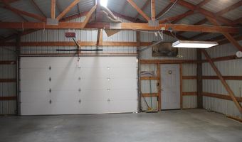 24 Quarter Horse Ln, Cody, WY 82414