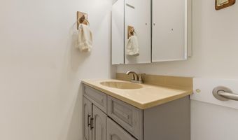 1603 Ben San Ave, Belen, NM 87002