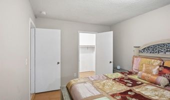 7207 Foxridge Cir #D-4, Anchorage, AK 99518