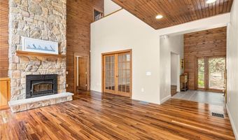 900 South Rd, East Greenwich, RI 02818