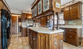 1128 Benton St, Anoka, MN 55303