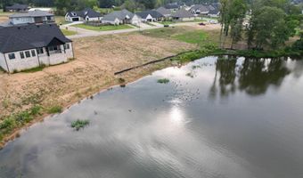 6107 Majestic Waters Dr, Benton, AR 72019