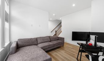 7413 ROCKY CREEK Ter, Annandale, VA 22003