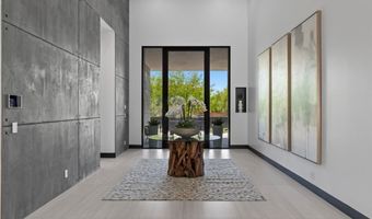 38 Skybird Ct, Las Vegas, NV 89135