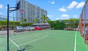 2801 NE 183rd St 510W, Aventura, FL 33160