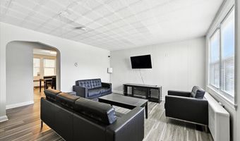 2708 E FEDERAL St, Baltimore, MD 21213