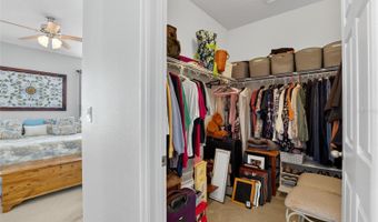 307 BLUEWATER FALLS Ct, Apollo Beach, FL 33572