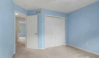 5420 Clemwood Ct SE, Ada, MI 49301