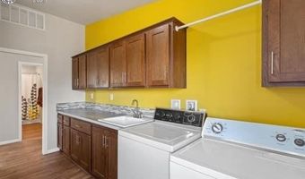 1704 Willow St, Brookside, CO 81212