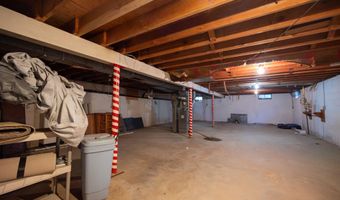 1926 Southwoods Rd, Anderson, IN 46012