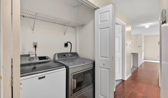 1528 JORDAN St, Atlantic Beach, FL 32233