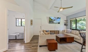 15 KULANIHAKOI St 12E, Kihei, HI 96753