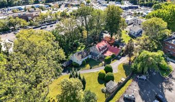 3 HIDDEN Ln, Abington, PA 19001