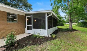 207 14th Ave, Atmore, AL 36502