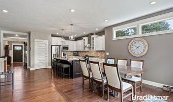 539 W Abbey Mill Dr SE, Ada, MI 49301