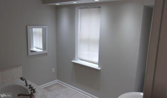 139 N 11TH St, Allentown, PA 18102