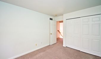 5631 STONECROFT Ln, Allentown, PA 18106