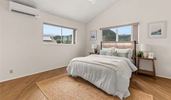 1604 Kanapuu Dr, Kailua, HI 96734