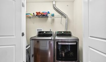 45 White Oak Ln, Aberdeen, NJ 07747